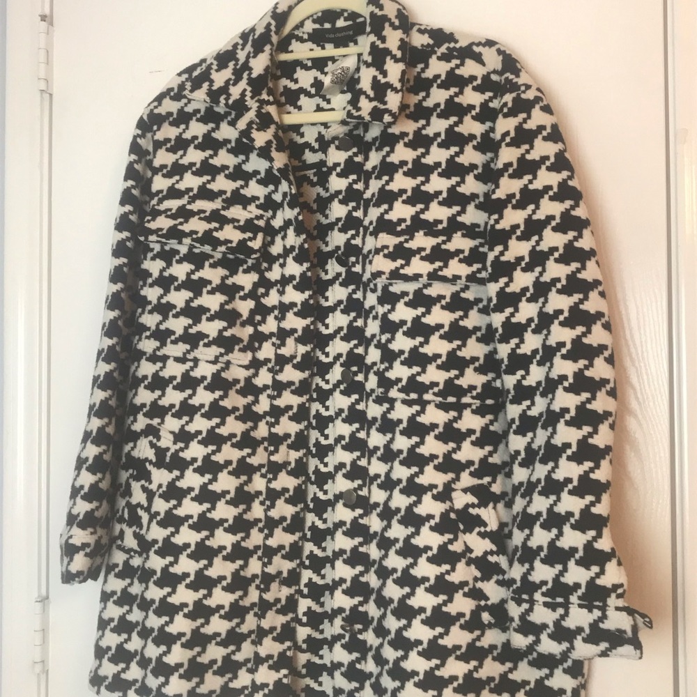 Large Houndstooth Jacket